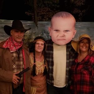 Meet your Posher, Robin